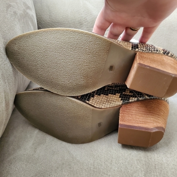 NEW Coconuts Matisse Trader Bootie Brown Snake Size 10 M - Picture 9 of 9